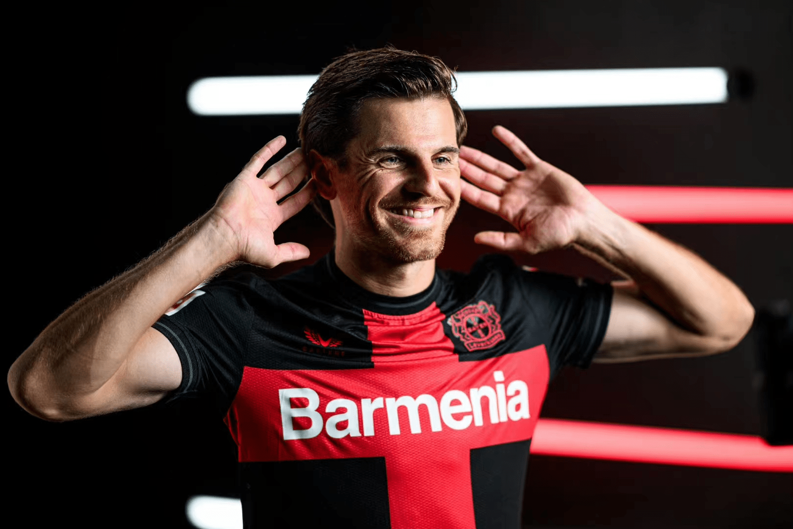 莱比锡红牛主场告捷,扩大领先优势,士气大振的简单介绍 莱比锡红牛主场告捷,扩大领先优势,士气大振的简单介绍