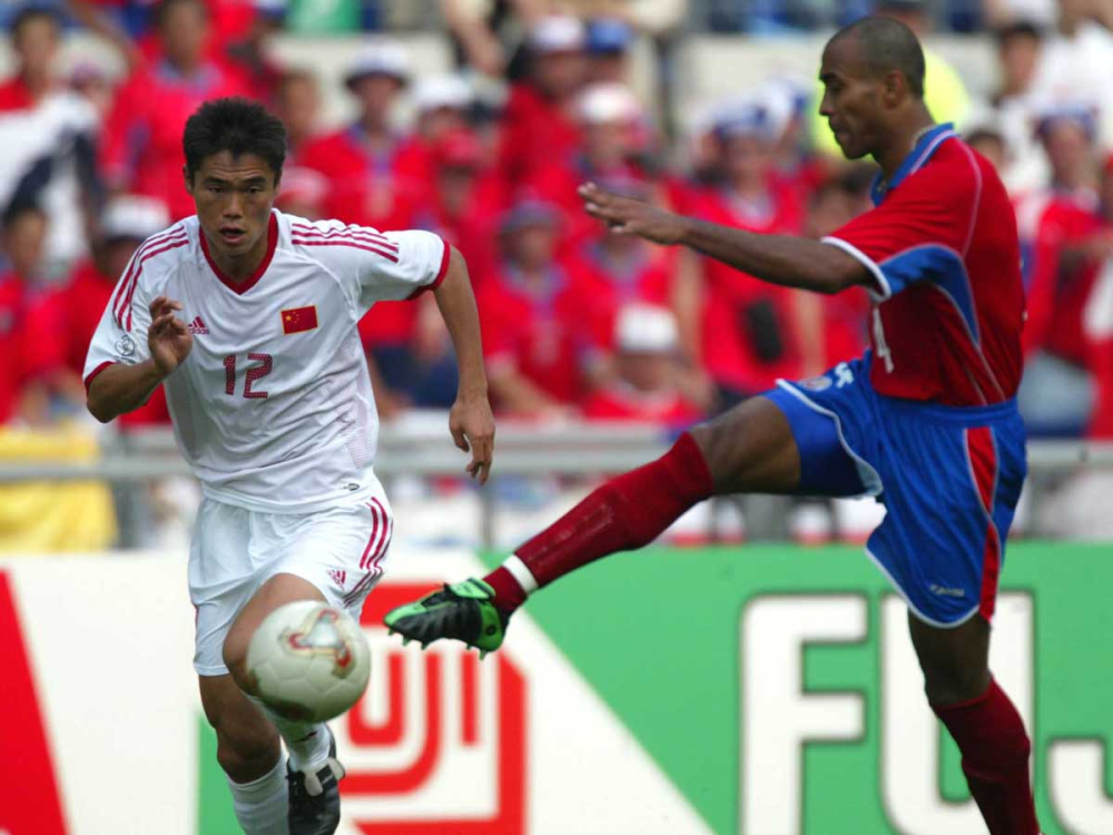 强劲的进攻轰炸,助球队获得胜利,振奋人心 强劲的进攻轰炸,助球队获得胜利,振奋人心