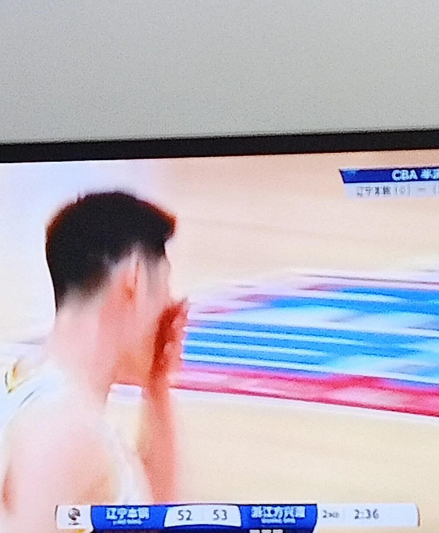 EDG横扫C9,JackeyLove开启传奇时刻焦点之战八强赛,点燃全场激情 EDG横扫C9,JackeyLove开启传奇时刻焦点之战八强赛,点燃全场激情