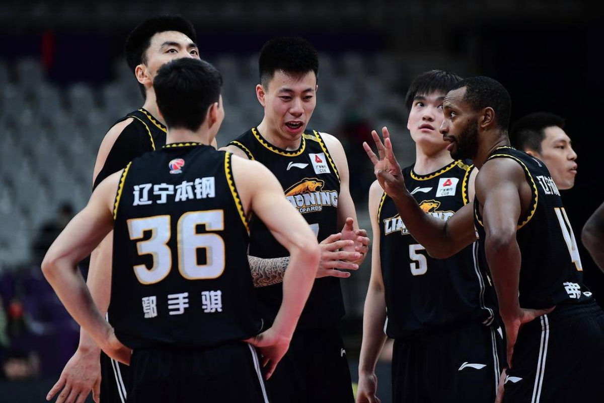 CLG鏖战IG，Doinb拿下关键大龙焦点之战小组赛，强势挺进下一轮