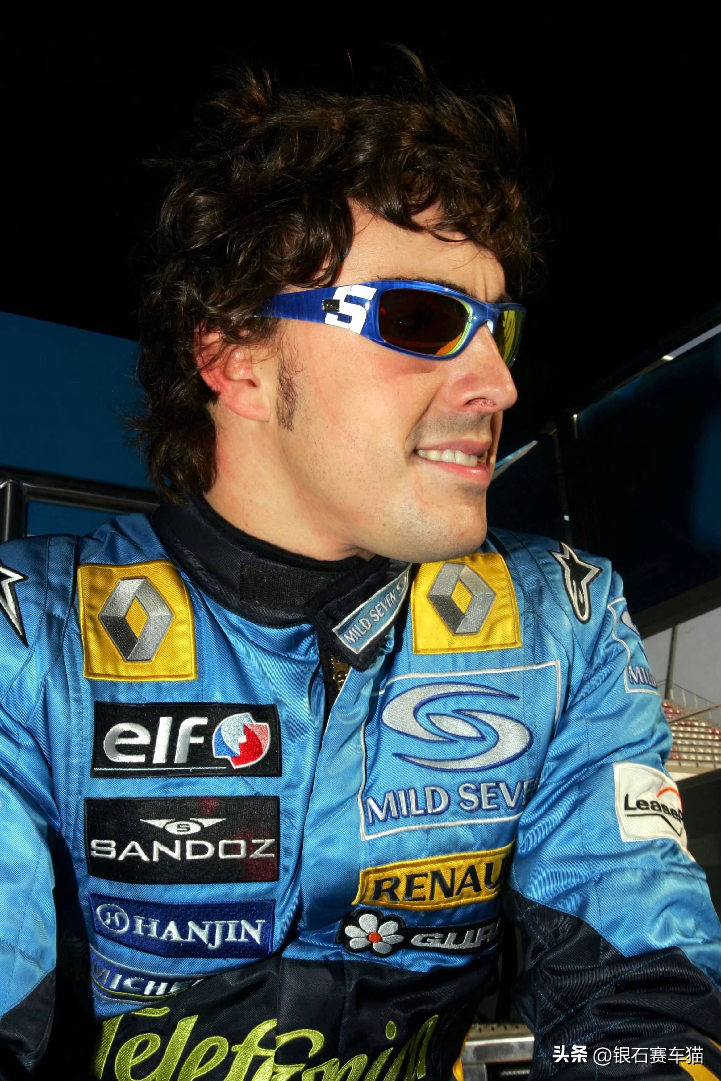 梅赛德斯横扫雷诺车队,阿隆索点燃赛场的简单介绍 梅赛德斯横扫雷诺车队,阿隆索点燃赛场的简单介绍