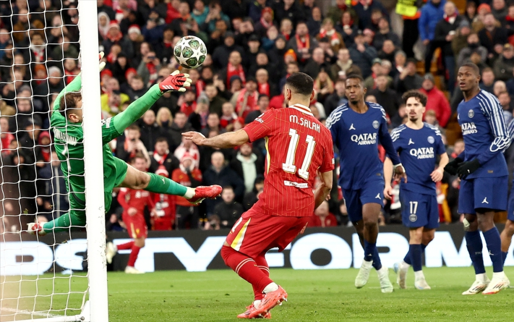 利物浦完胜奥地利，阿圭罗统治全场